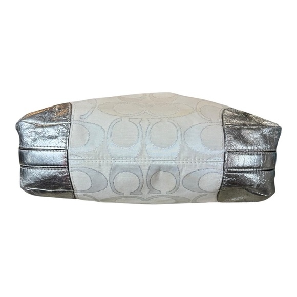 Coach Peyton Silver & White Monogrammed Signature Jacquard Hobo Bag w/ Duster - Picture 4 of 14
